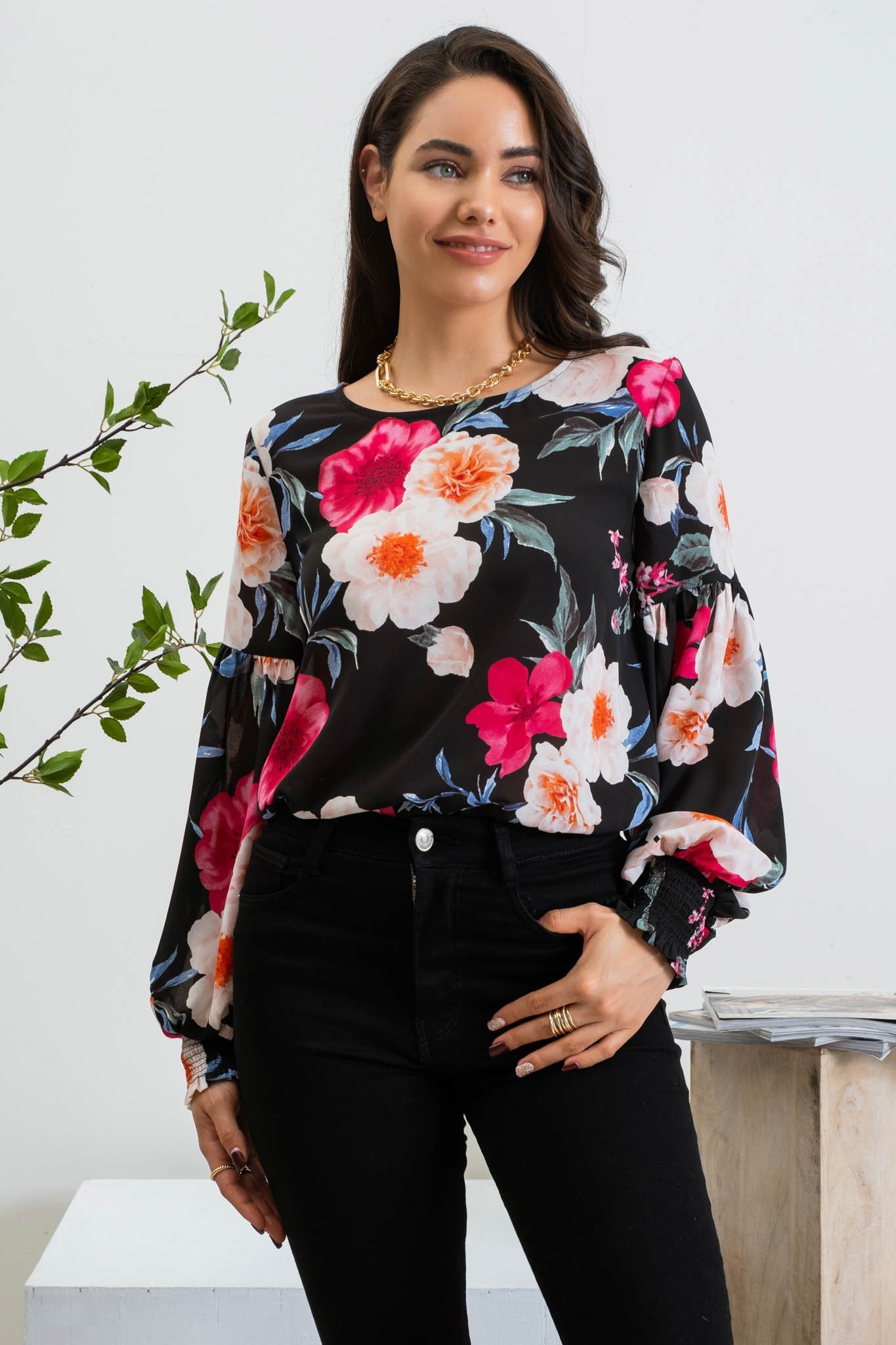 FLORAL DROP SLEEVE TOP- MULTI BLACK