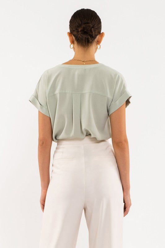 CUFFED SHORT SLEEVE TOP- LIGHT OLIVE