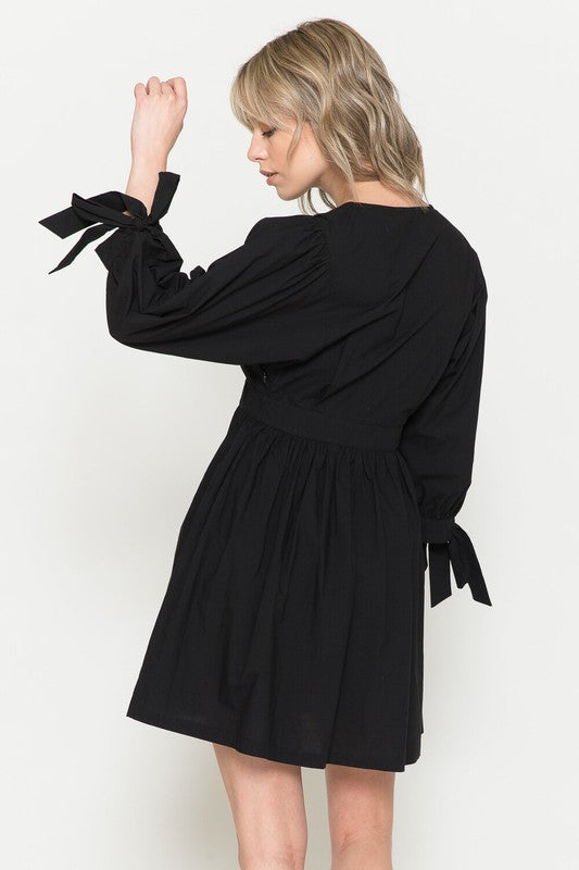 3/4 SLEEVE MINI DRESS WITH BUTTON FRONT - BLACK