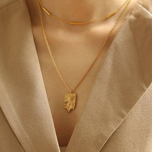 Gold plated hot sale lion necklace