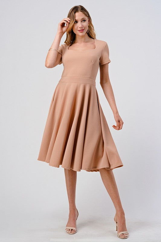 MIDI DRESS FLARE DRESS - MOCHA