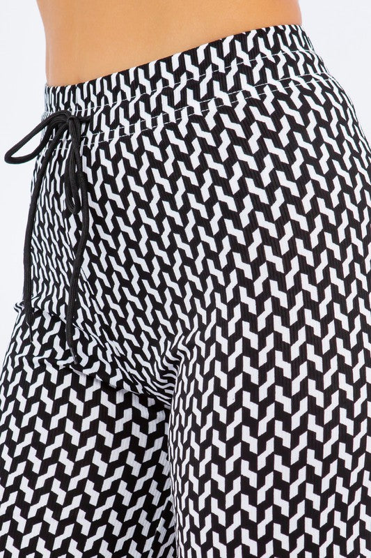 TY Ribbed Functional Drawstring Printed Pants - BLACK WHITE